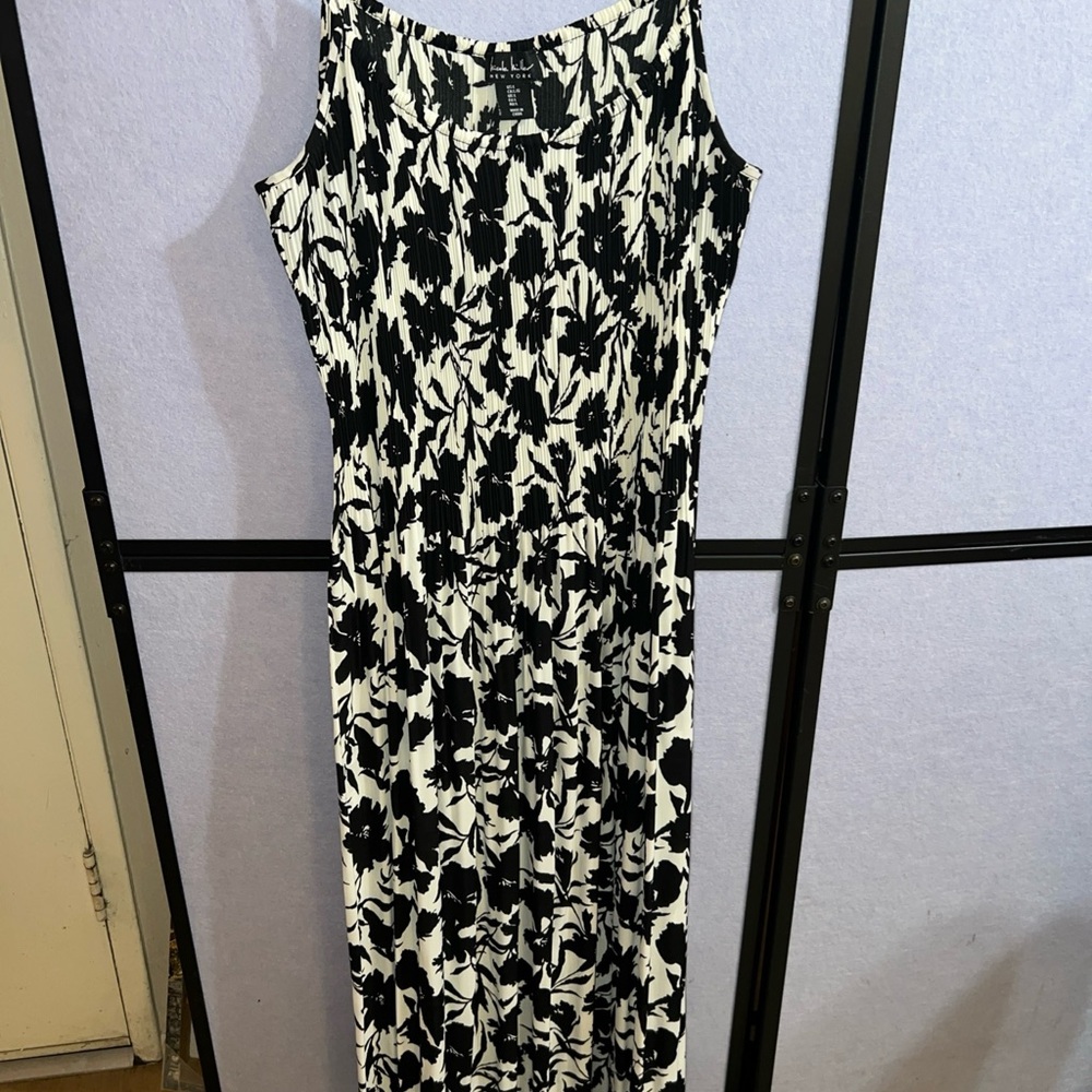 Black and White Floral Dress